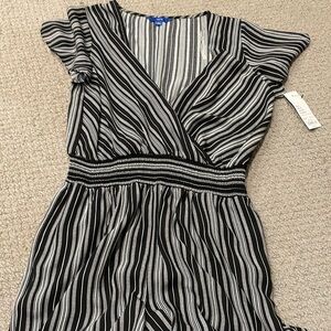Black and white medium romper